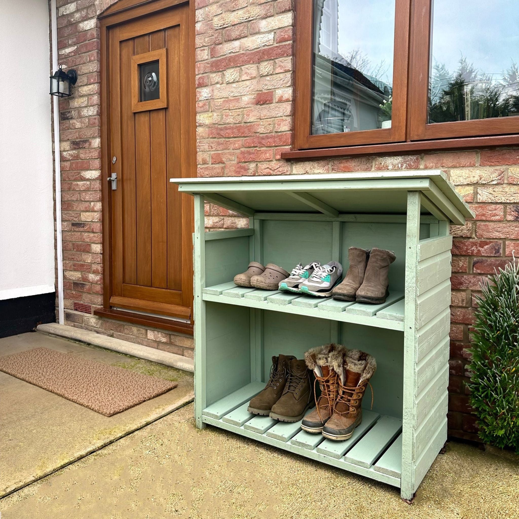 Shire Aveley Double Welly Store – Wooden Outdoor Boot Storage | Garden Life Stores
