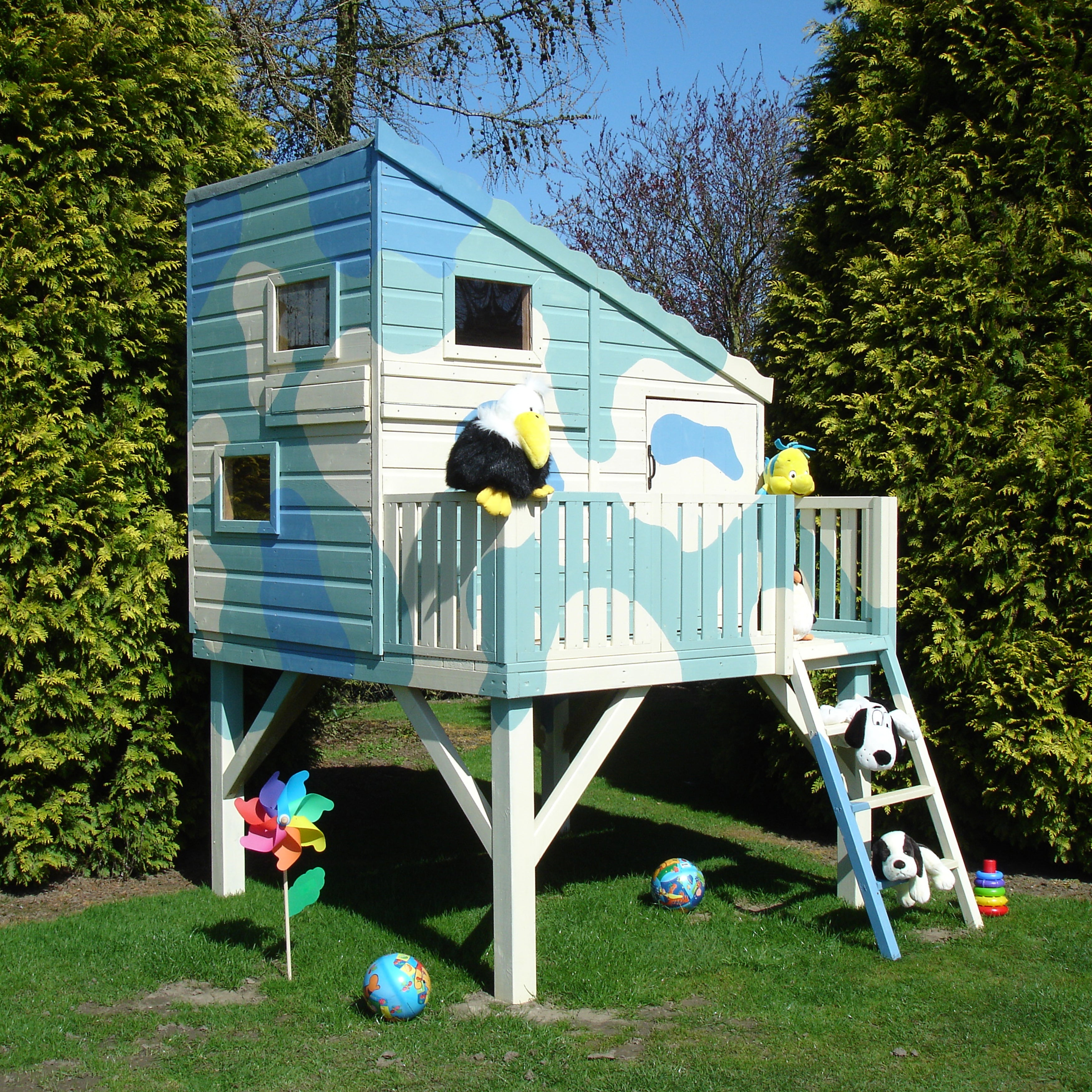 Shire Command Post with Platform Playhouse + Slide 6x4